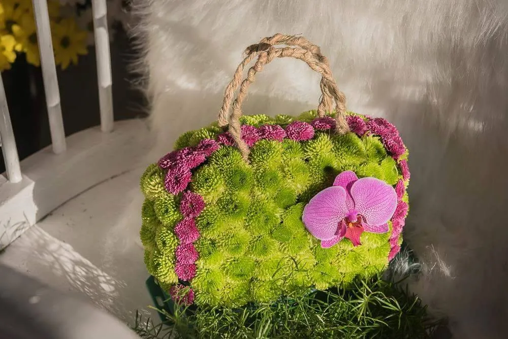 Aranjament floral office pentru birou și întâlniri de afaceri